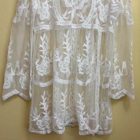 NWT Boutique White Crochet Lace Swimsuit Cover Up Sheer Beach Tunic Dress - Picture 6 of 17